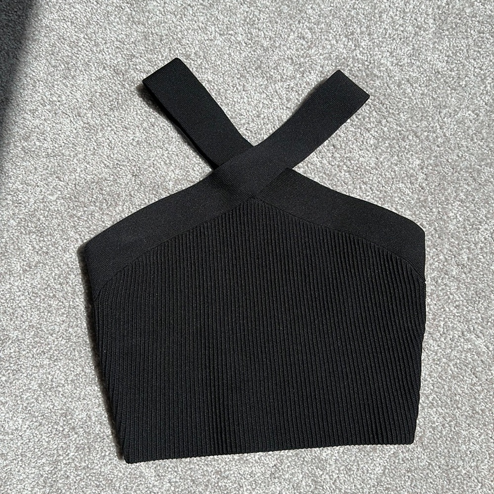 Aritzia Babaton Sculpt Knit Criss Cross Cropped Tank